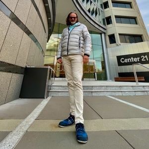 Meet your Posher, Jon